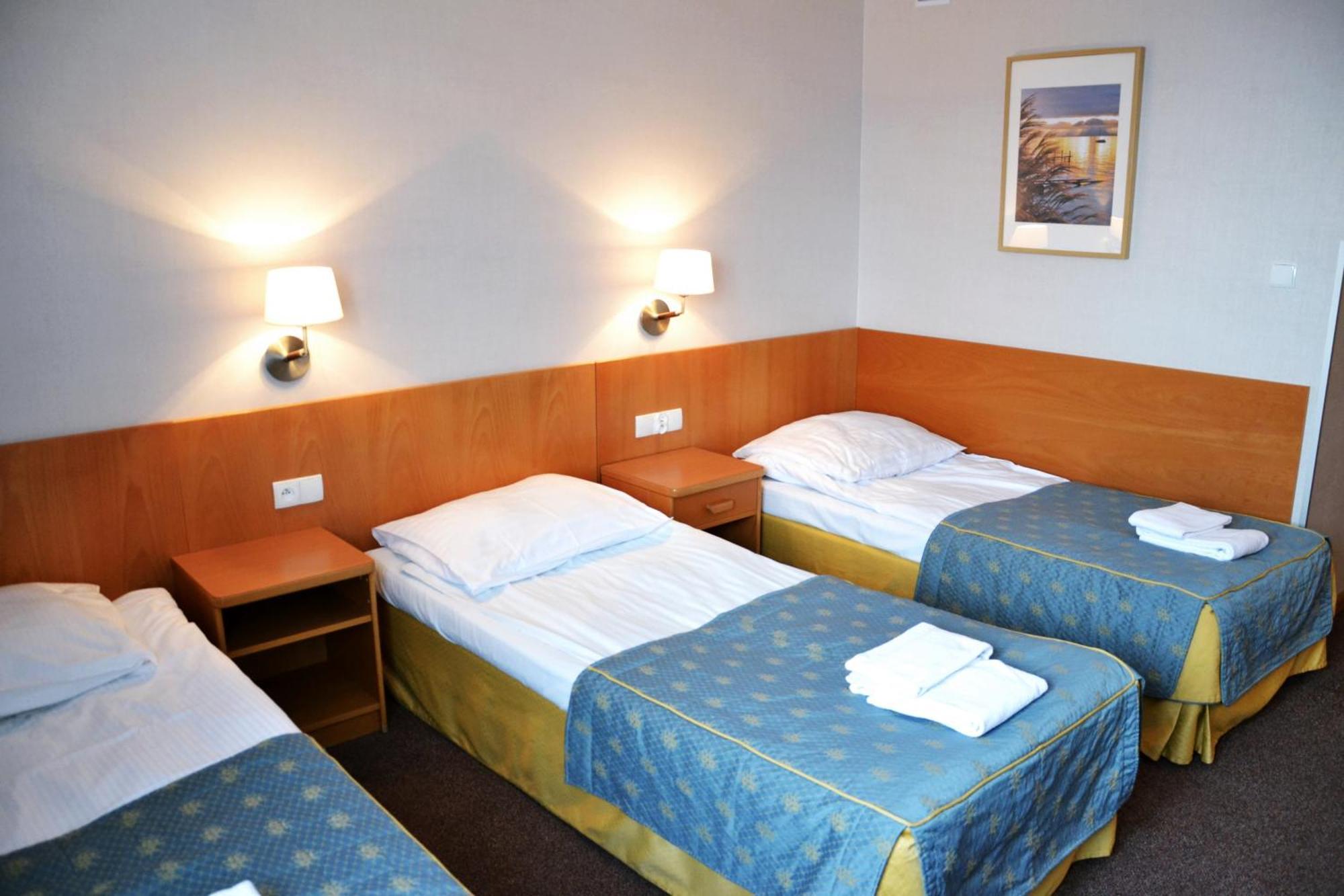 Hotel Orlik Płońsk Habitación foto